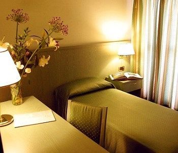 Della Hotel Binasco